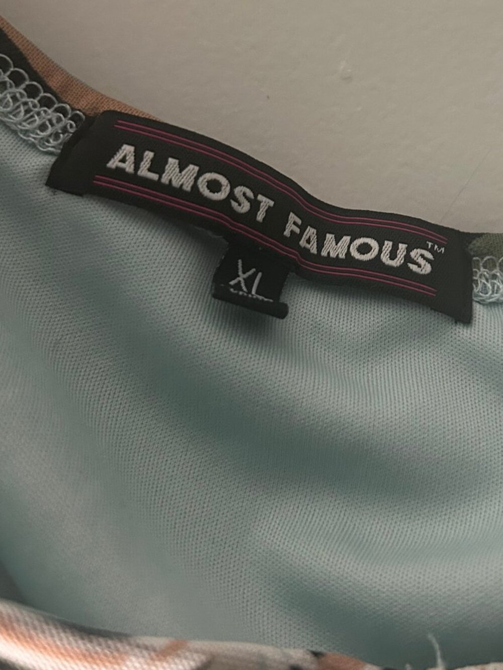 Almost Famous XL Retro Daisy Mesh Top Ruched Crop Sweetheart Neck Boho Y2K - Picture 2 of 16